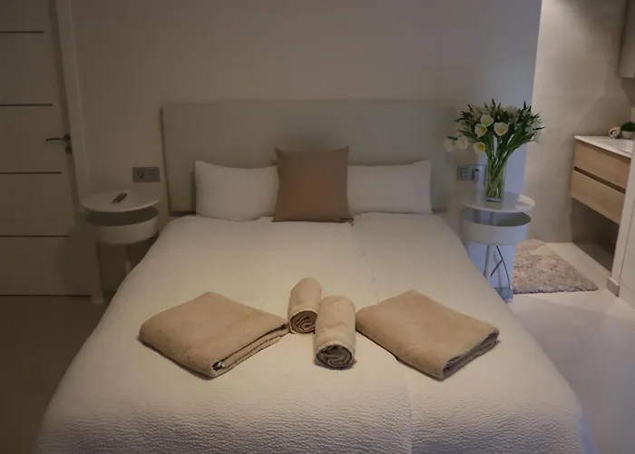 Villa Azure Sky - Panoramic Ocean View, Luxury, San Eugenio Costa Adeje