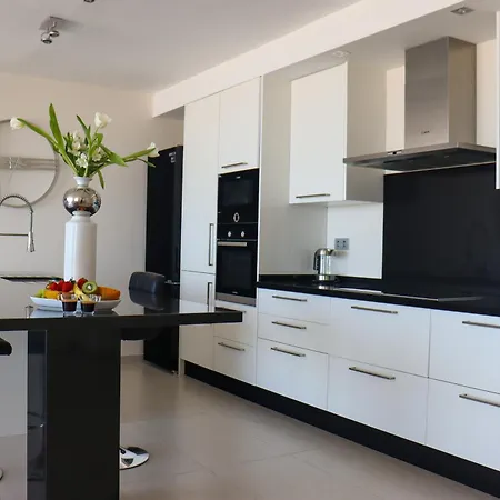 빌라 Azure Sky - Panoramic Ocean View, Luxury, San Eugenio *