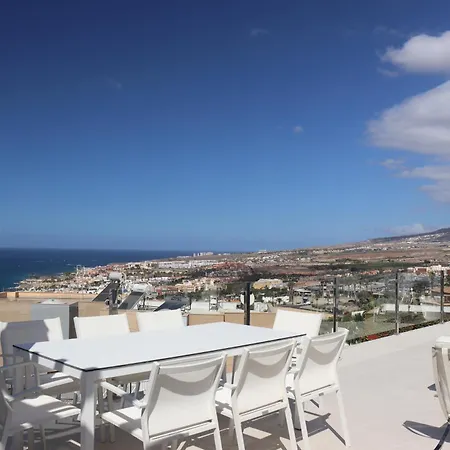 Вилла Azure Sky - Panoramic Ocean View, Luxury, San Eugenio
